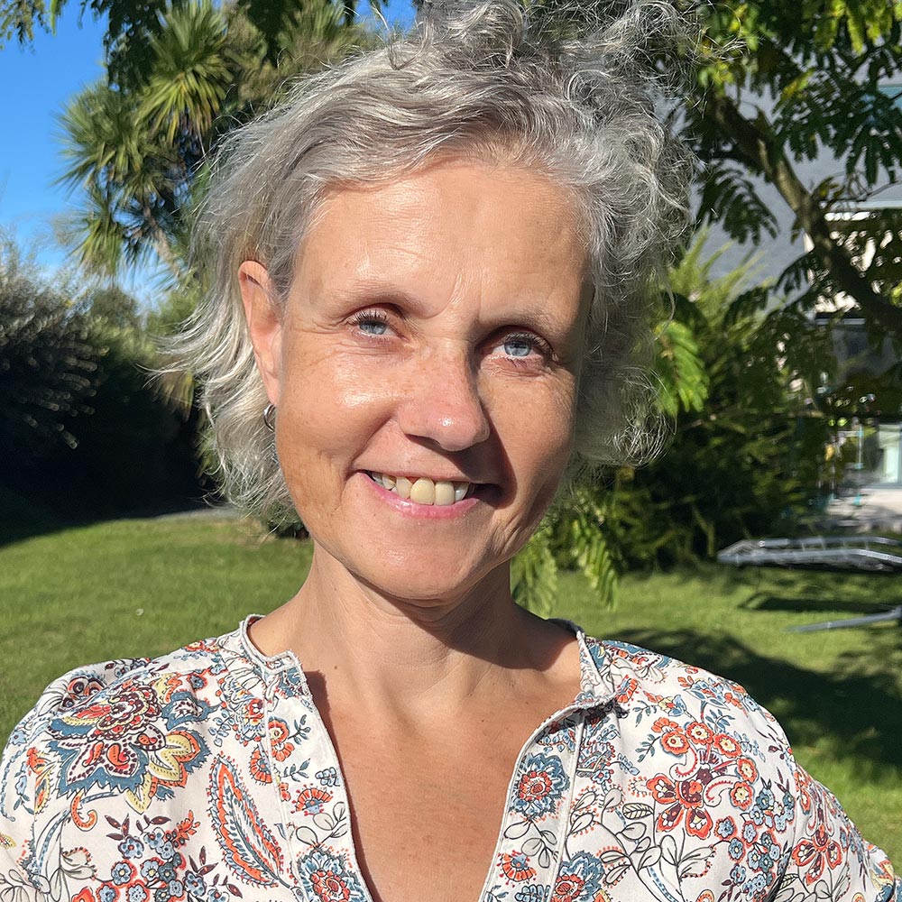 Portrait de Béatrice LEVALLOIS, intervenante du Sommet Femme Rayonnante après 50 ans