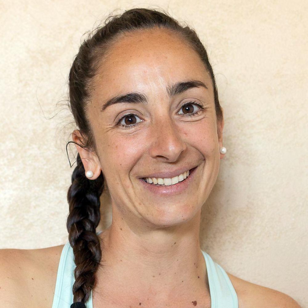 Portrait de Margaux Magnée - Kiné Margaux, intervenante du Sommet Femme Rayonnante après 50 ans