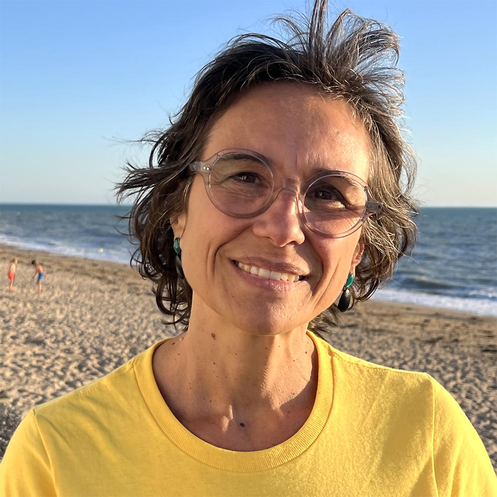 Portrait de Natalia NEVES, intervenante du Sommet Femme Rayonnante après 50 ans